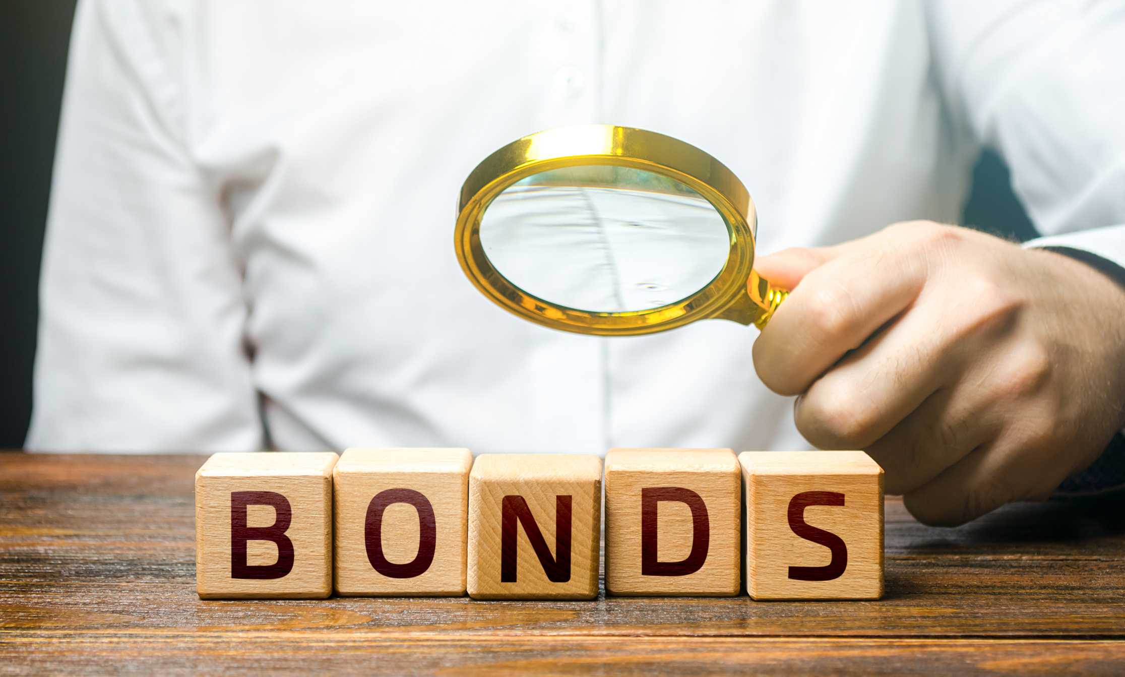 CD vs Bonds: Which One Is the Better Investment Choice in Japan 2025?